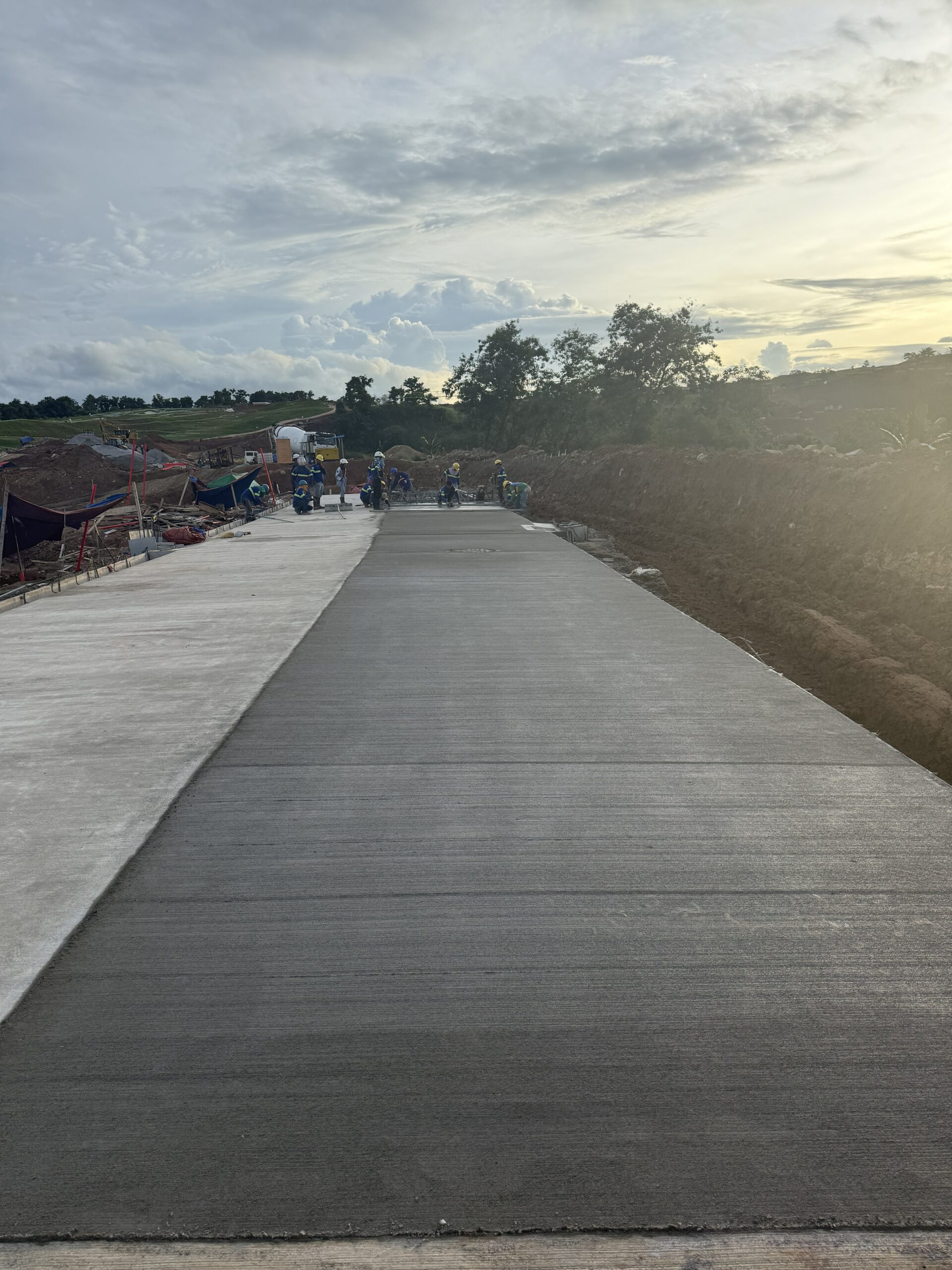 PCCP (Portland Cement Concrete Pavement) PCCP (Portland Cement Concrete Pavement)