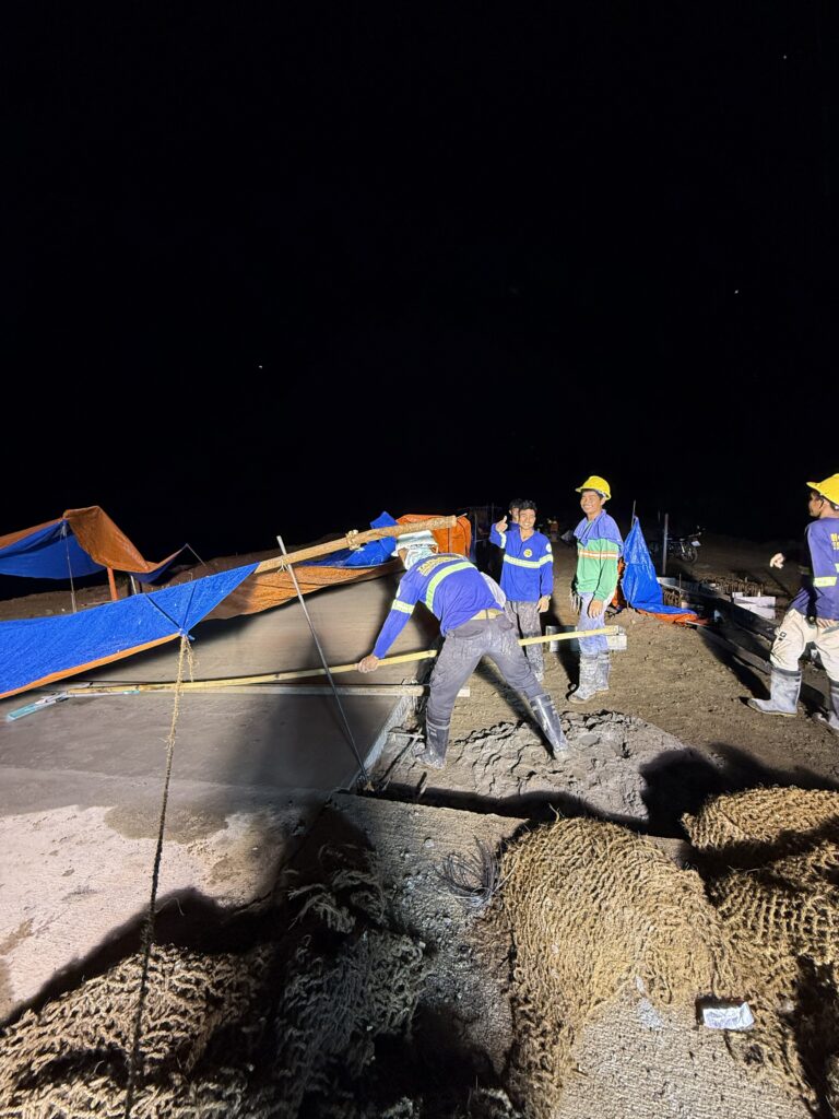 PCCP (Portland Cement Concrete Pavement) img 8487