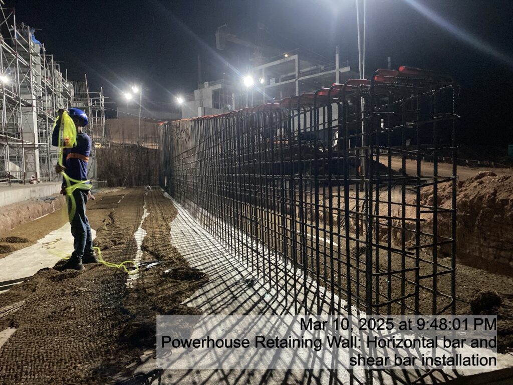powerhouse retaining wall: horizontal bar and shear bar installation