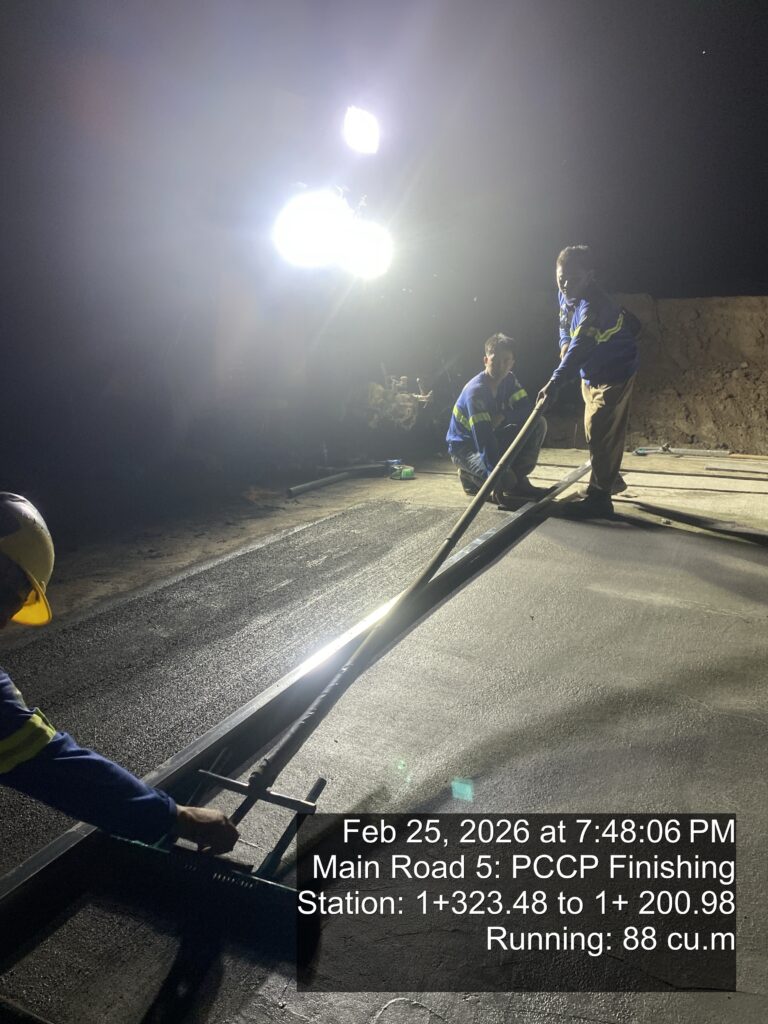 PCCP (Portland Cement Concrete Pavement) main road 5: pccp finishing station: 1+323.48 to 1+ 200.98 running: 88 cu.m