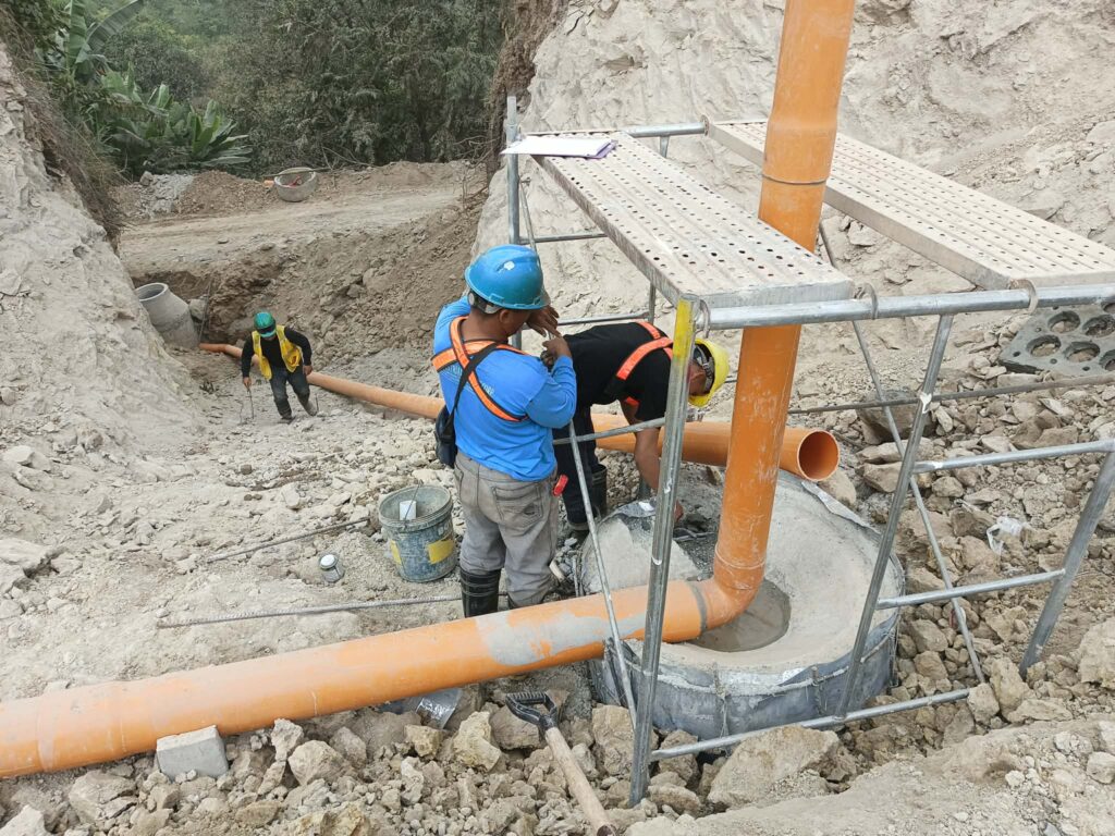 Sewer Manholes att.tojlml1kzs 2ivnlm1zv2 w2avvmhfa2cxls1ors4jm